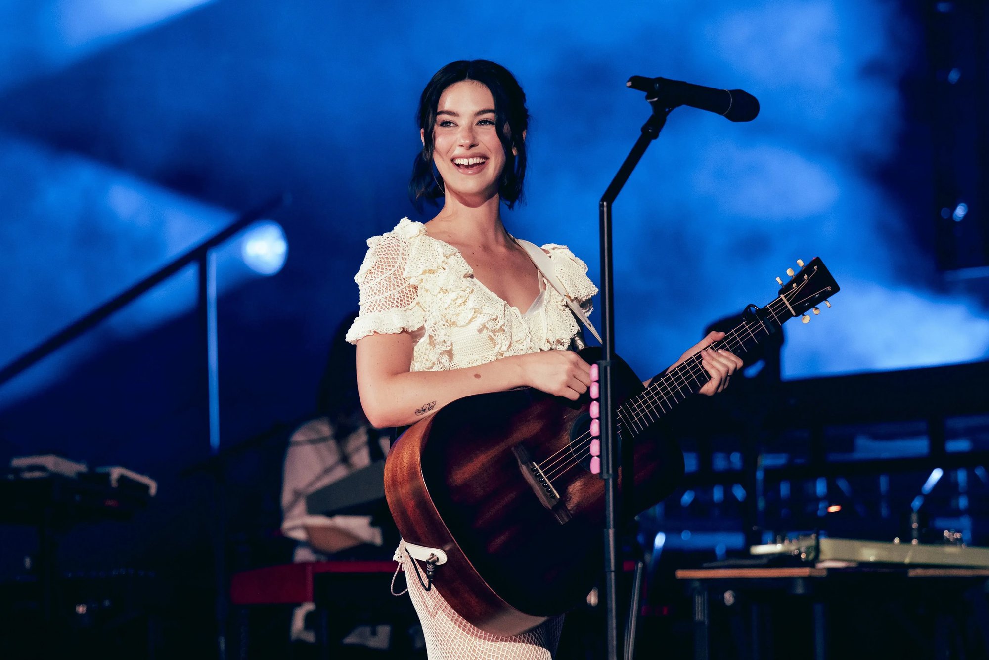 Gracie Abrams on Stage Credit-Apple-Music