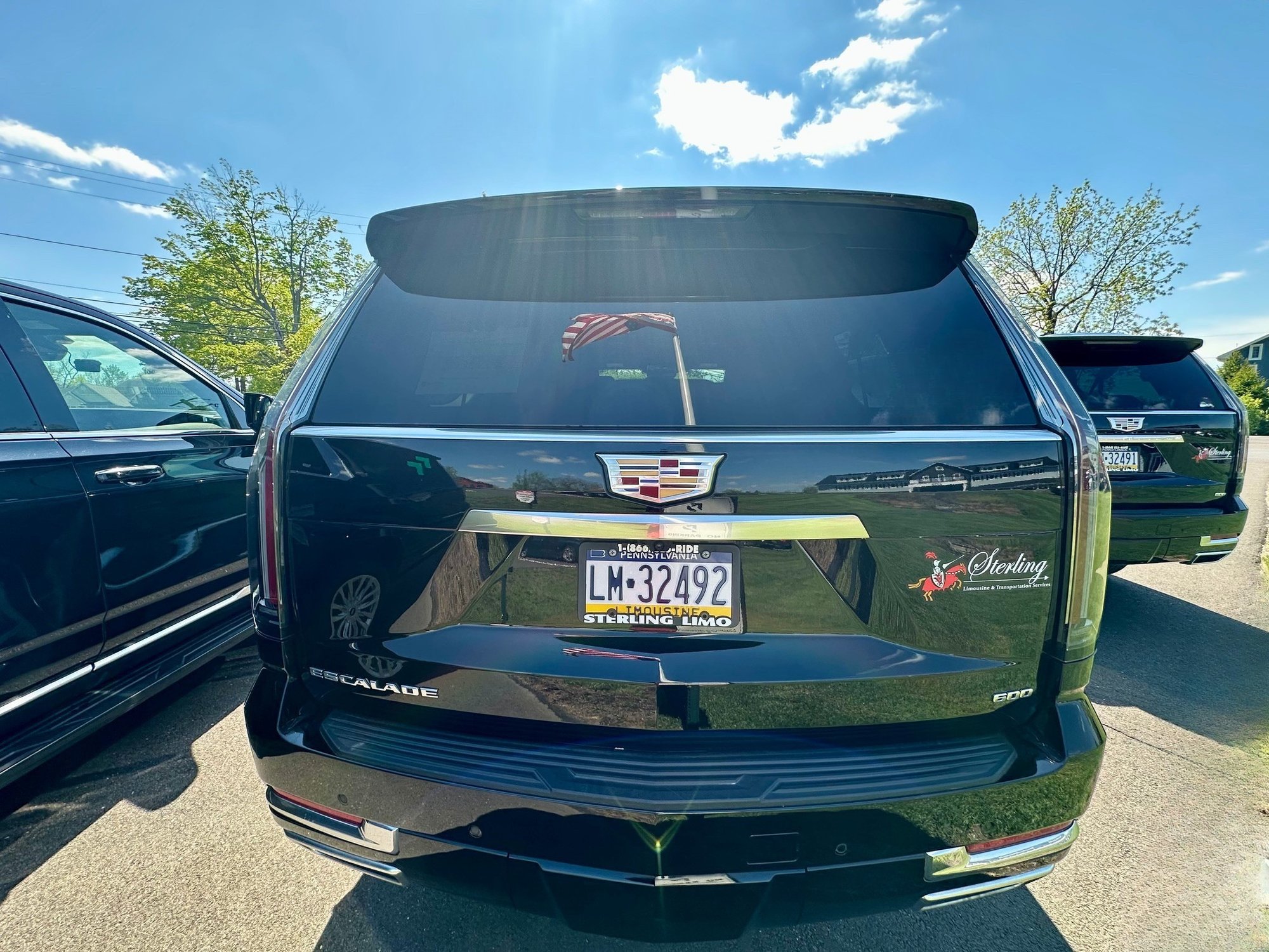 Escalade tail with US flag - day-1