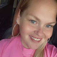 Alicia Tolton