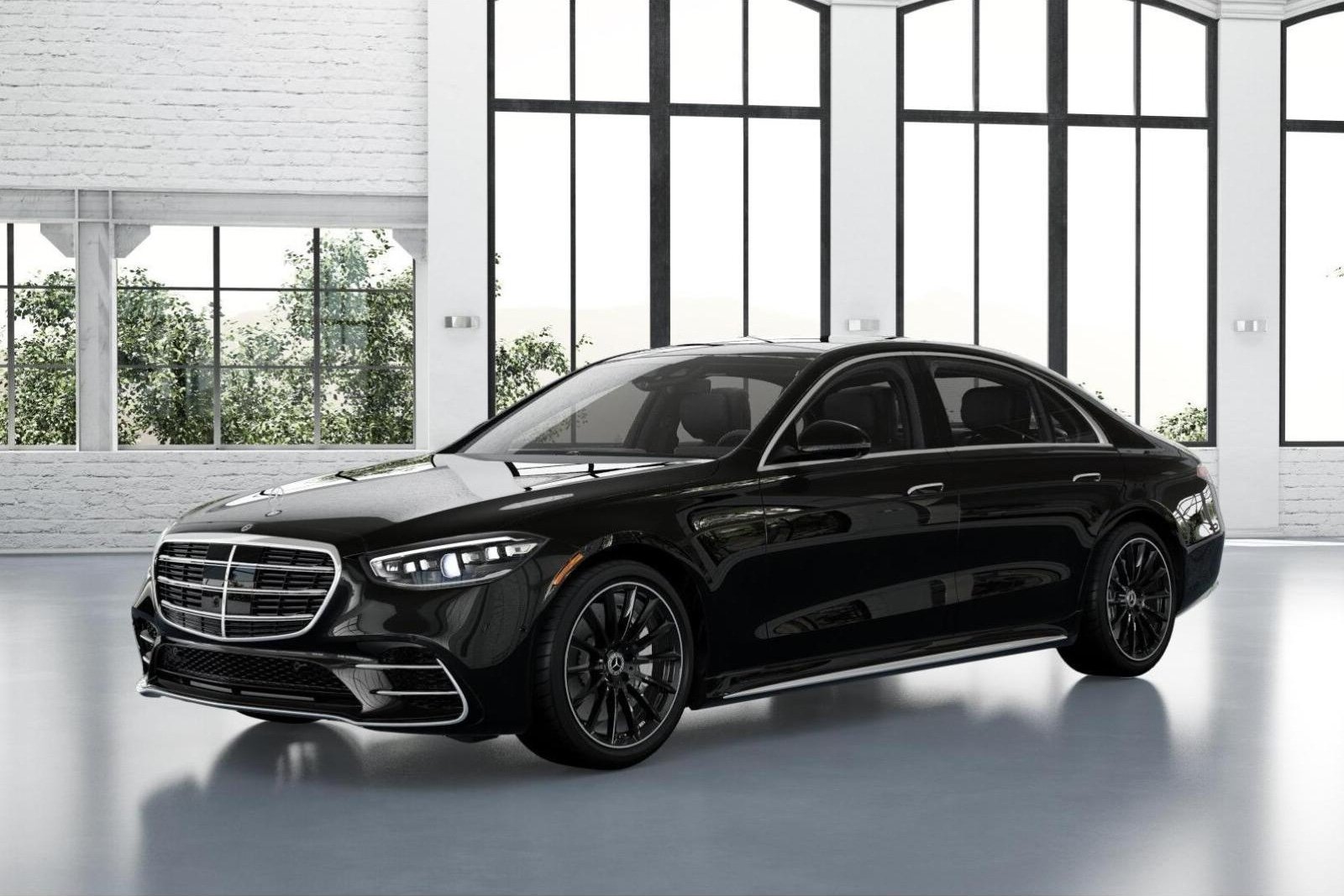 Stock image 2026 M Benz S500 exterior left-face