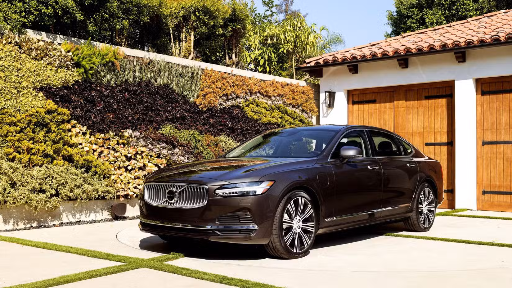 Volvo S 90 STOCK IMAGE exterior 2