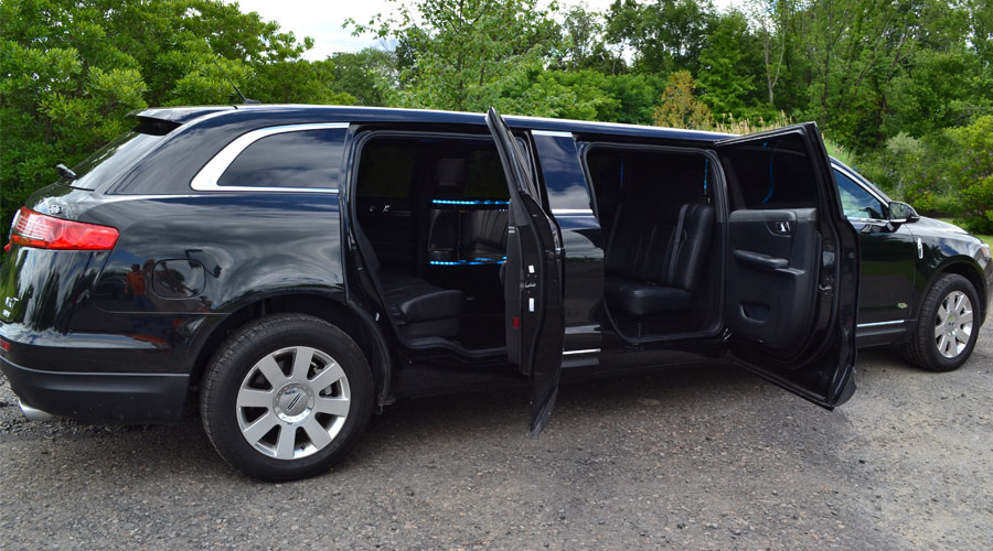 6 passenger stretch limo